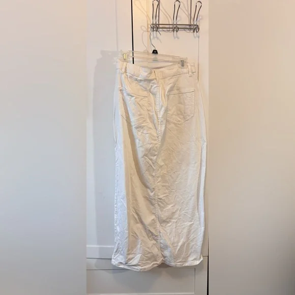 ASOS Design Hourglass Denim Midi Skirt With Split Hem In Ecru - Picture 11 of 12